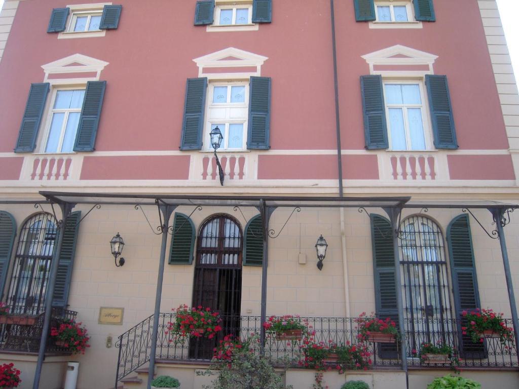 Villa Viola Tortona Exterior foto
