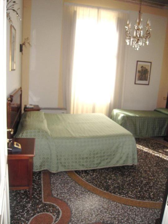 Villa Viola Tortona Exterior foto